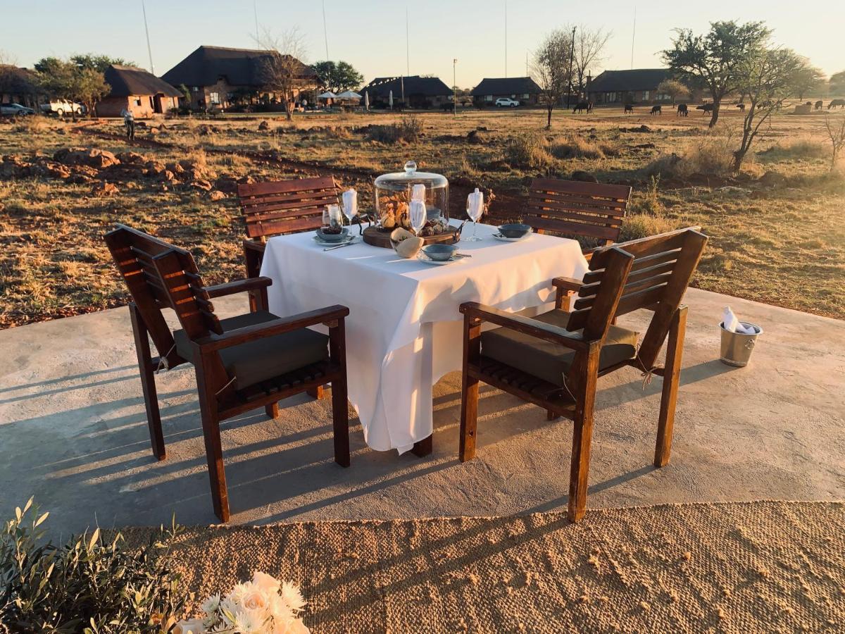 Morakane Safari Lodge Vryburg Exteriör bild