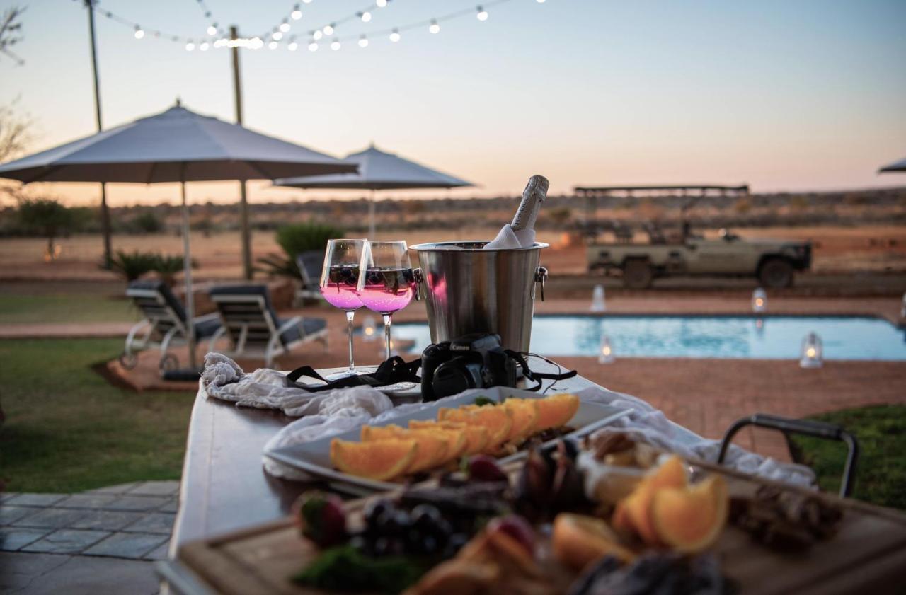 Morakane Safari Lodge Vryburg Exteriör bild