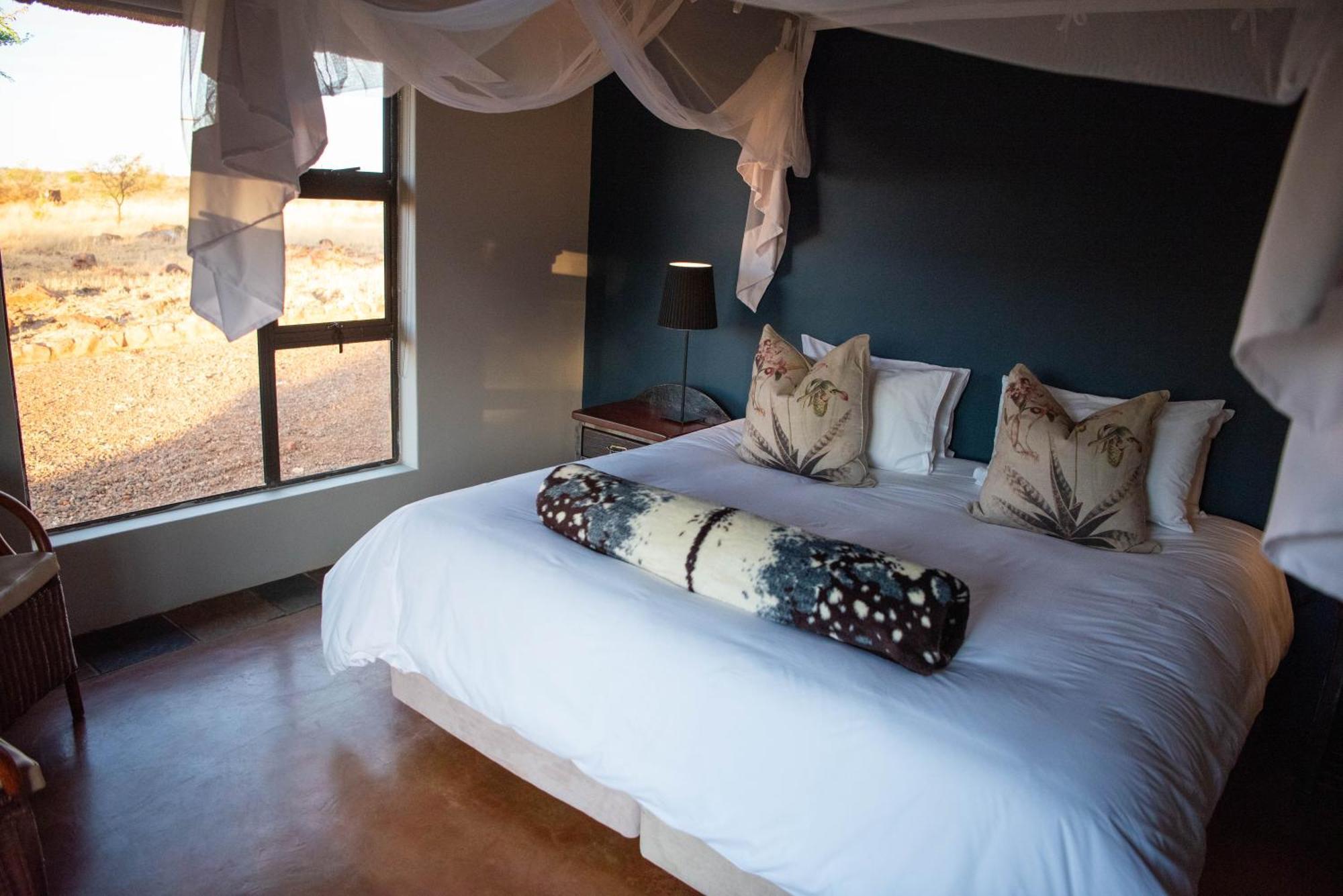 Morakane Safari Lodge Vryburg Rum bild
